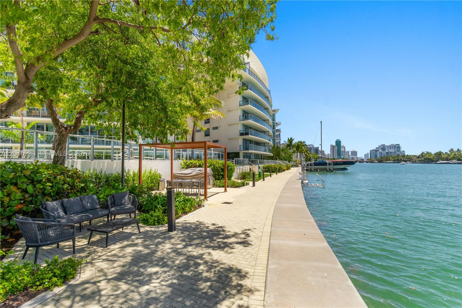 AMD PL OF 2ND OCEAN FRONT - Residential Lease
