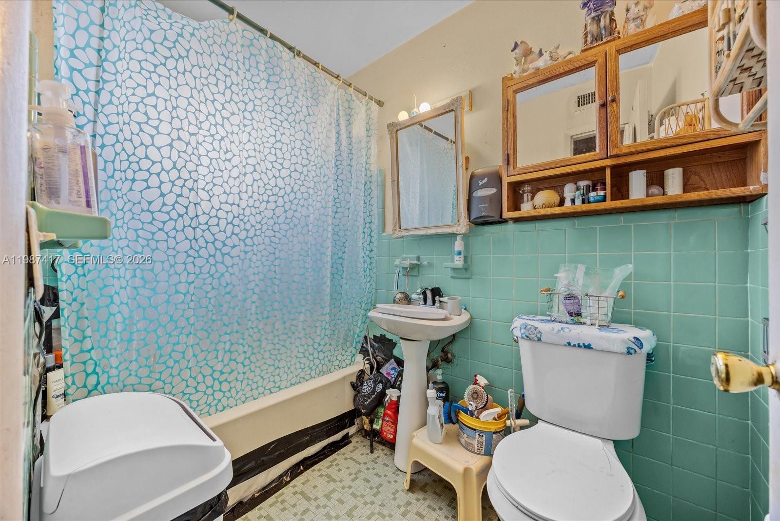 VERO BEACH HIGHLANDS UNIT - Residential