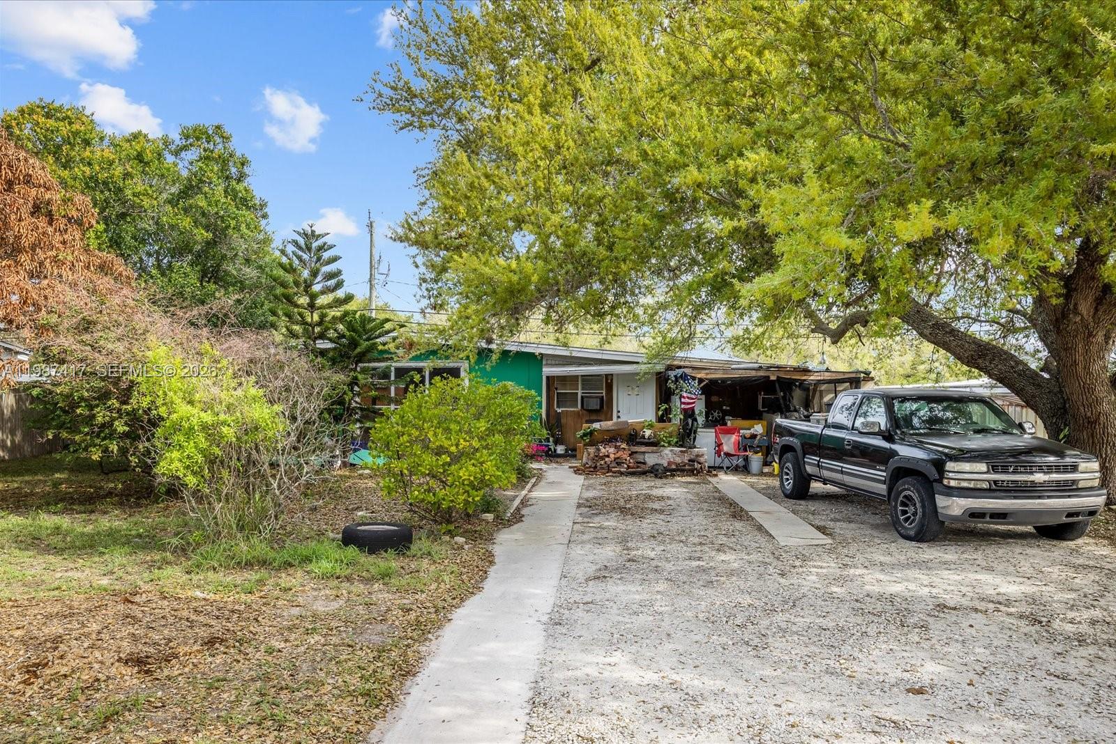 VERO BEACH HIGHLANDS UNIT - Residential