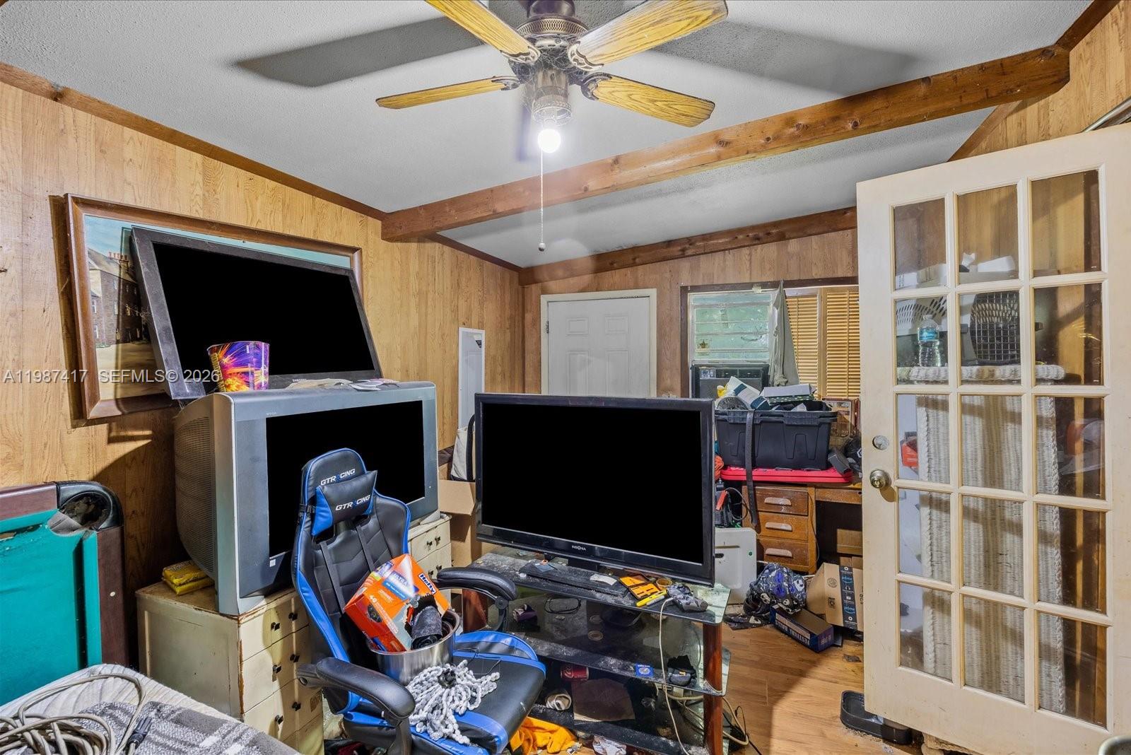 VERO BEACH HIGHLANDS UNIT - Residential