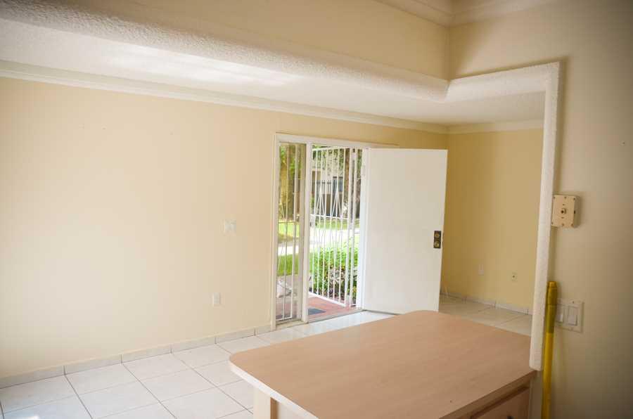 CRYSTAL LAKE VILLAS CONDO - Residential Lease