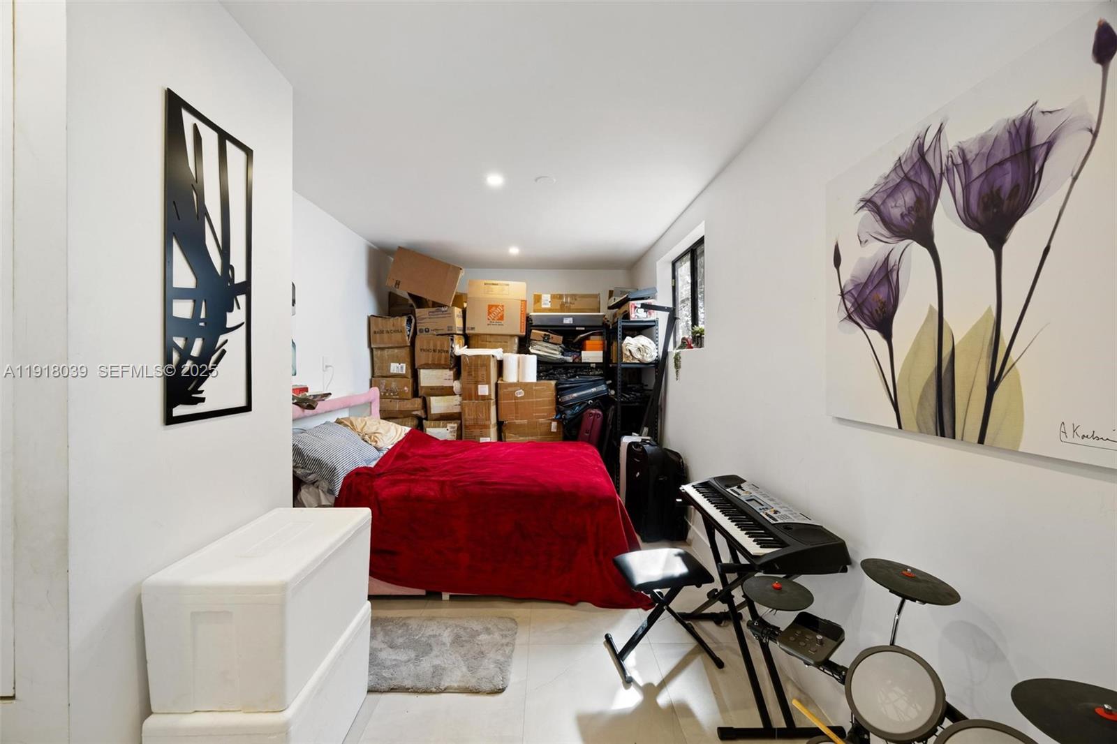 HOLLYWOOD PARK - Residential