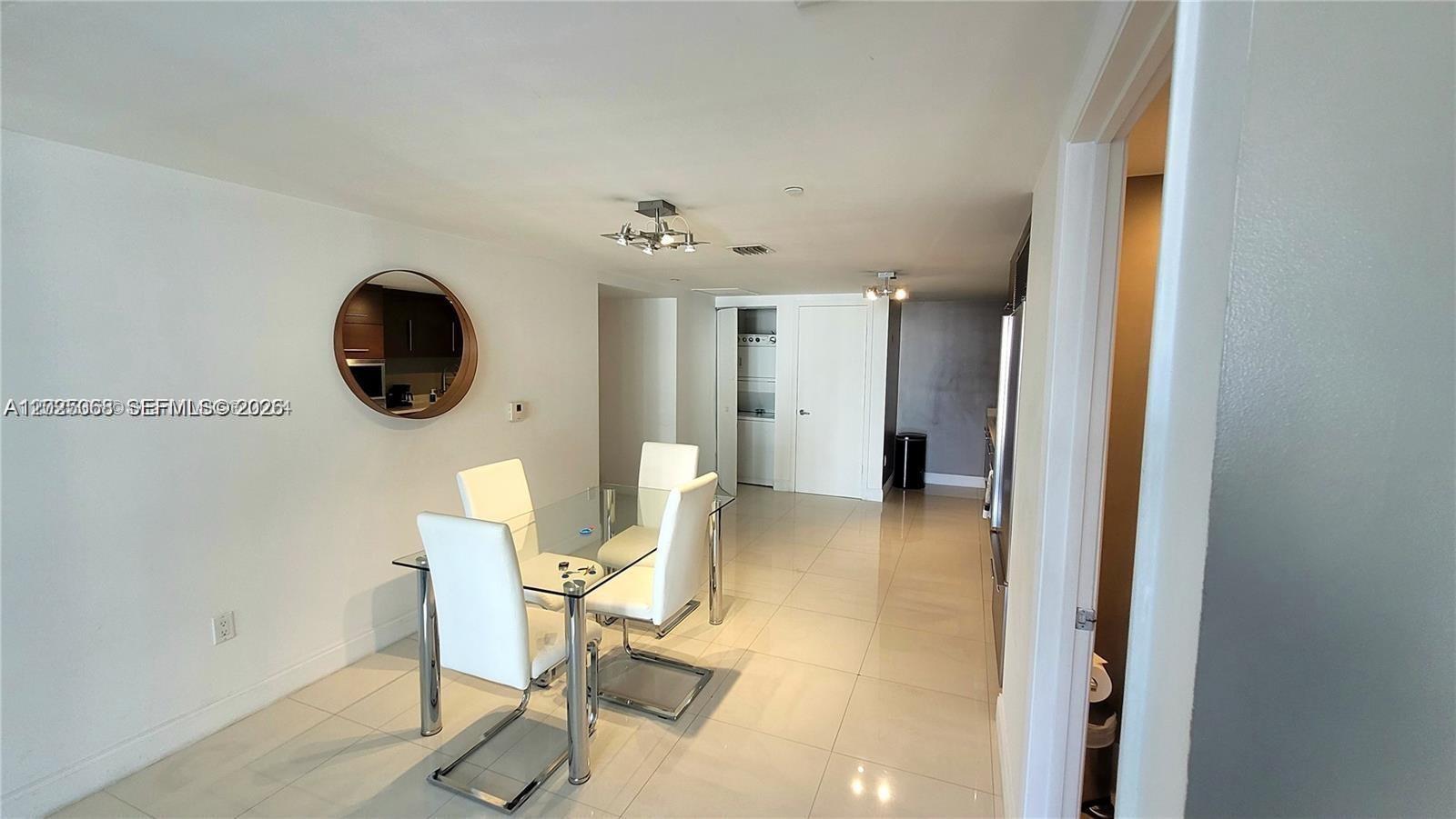 ICON BRICKELL CONDO NO 3 - Residential