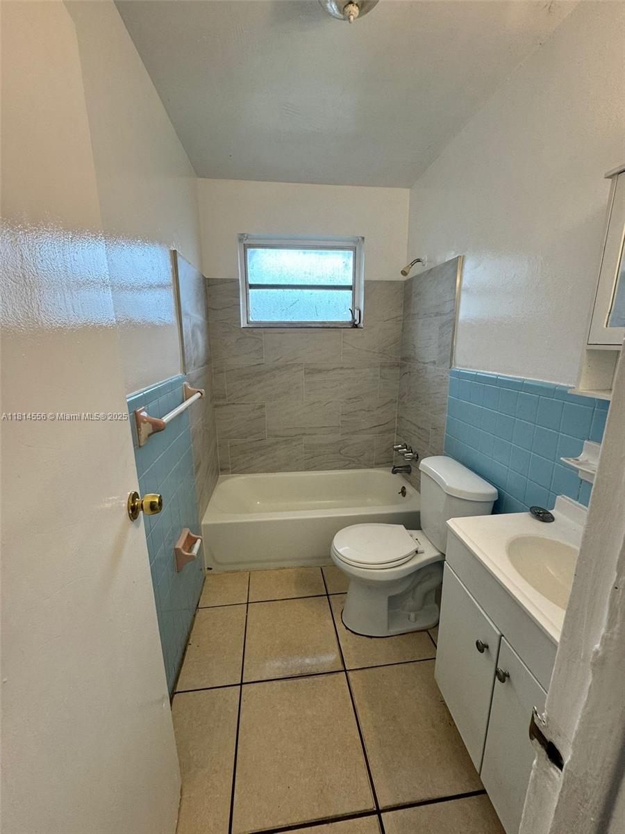 WASHINGTON PARK FOURTH AD - Residential Lease