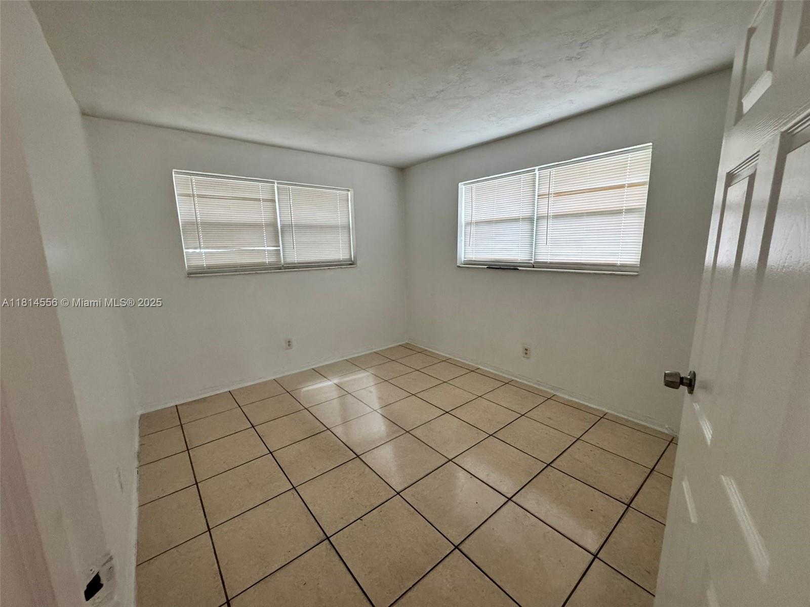 WASHINGTON PARK FOURTH AD - Residential Lease
