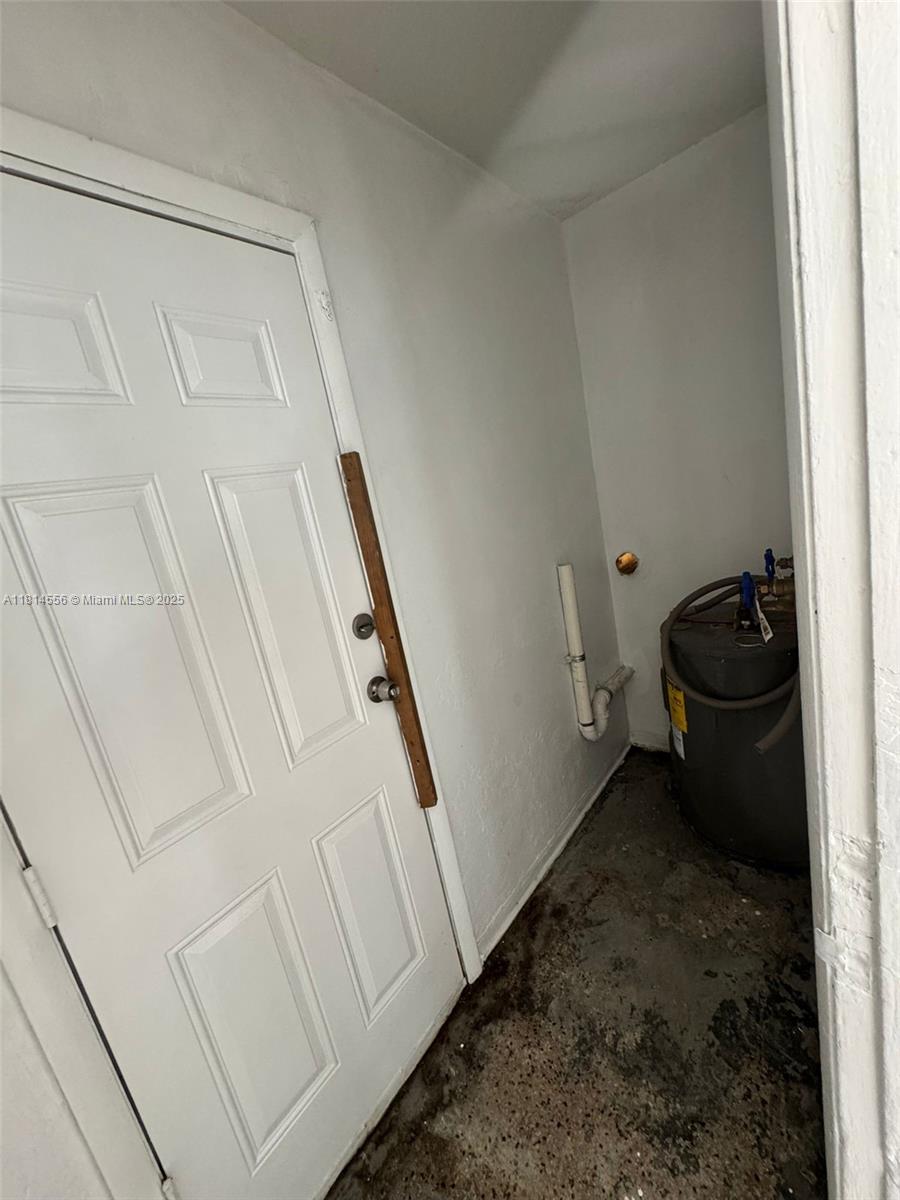 WASHINGTON PARK FOURTH AD - Residential Lease