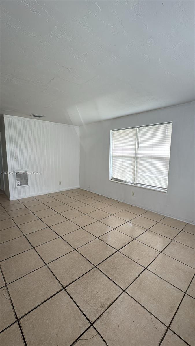 WASHINGTON PARK FOURTH AD - Residential Lease