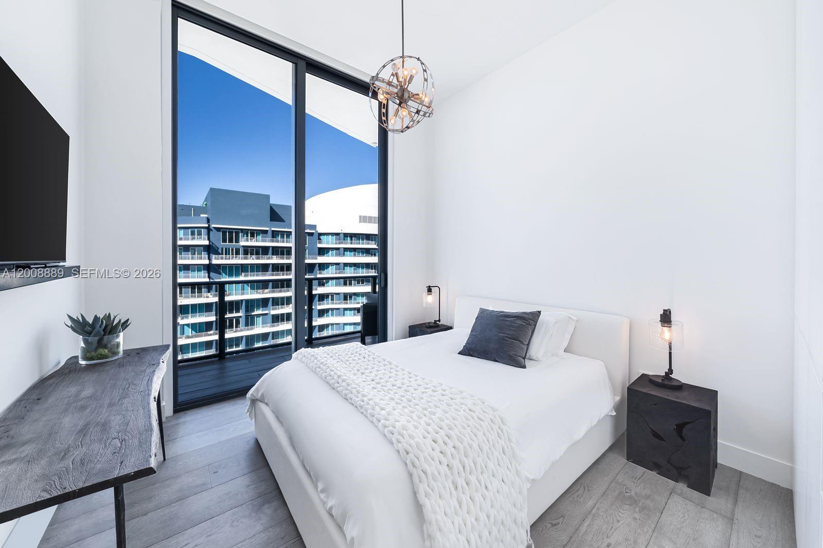 1300 S MIAMI AVENUE CONDO - Residential