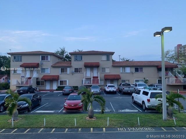 1618 Nw 38th St B4, Miami, Broward County, Florida - 3 Bedrooms  
2 Bathrooms - 