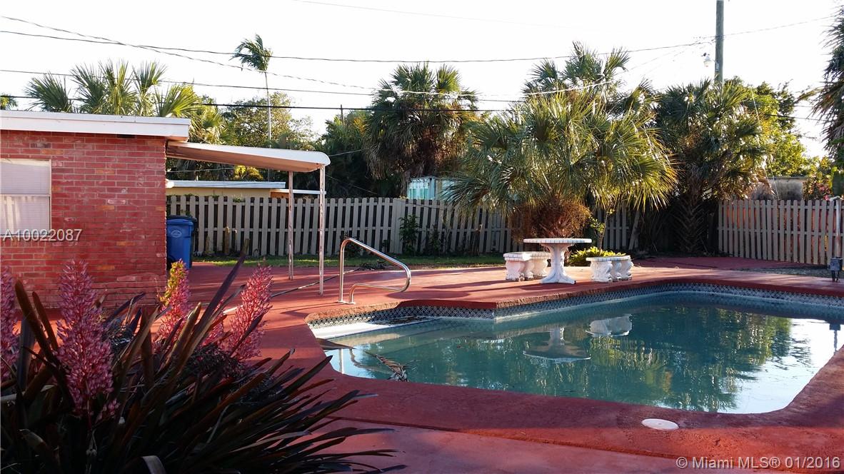 Lloyd Estates 25-47 B - Residential