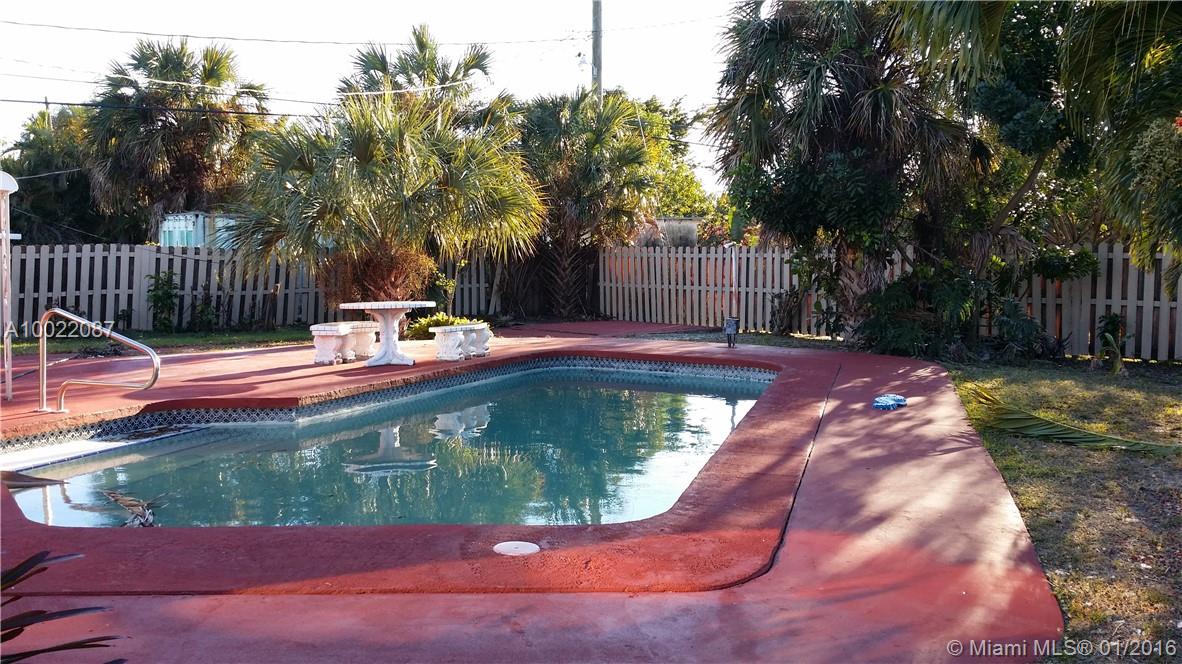 Lloyd Estates 25-47 B - Residential