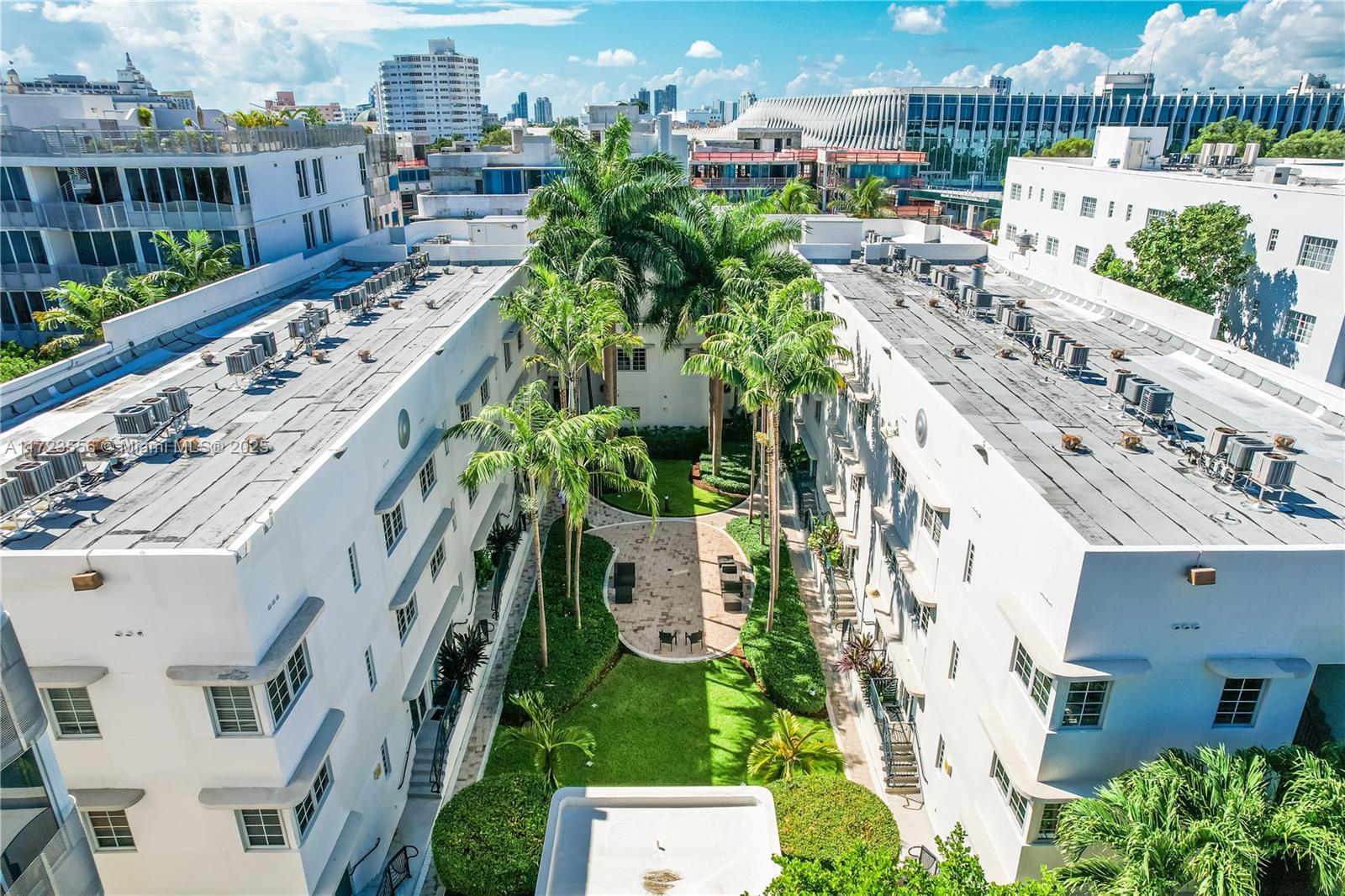 ARTECITY GOVERNOR CONDO - Residential