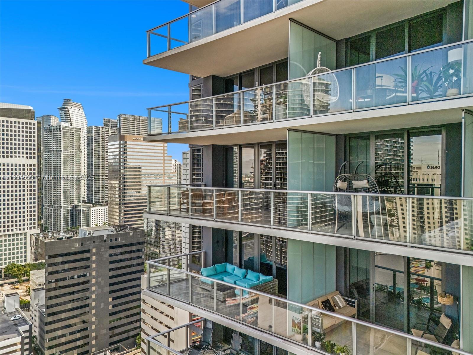 1010 BRICKELL CONDO - Residential