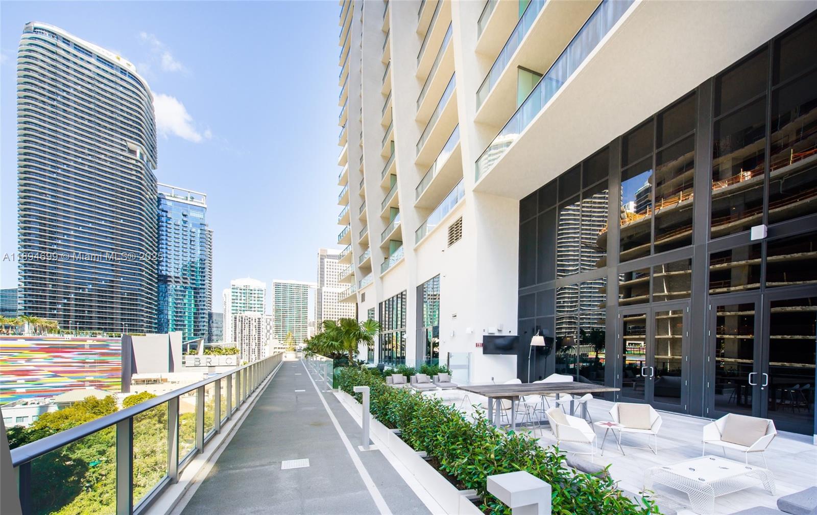 1010 BRICKELL CONDO - Residential