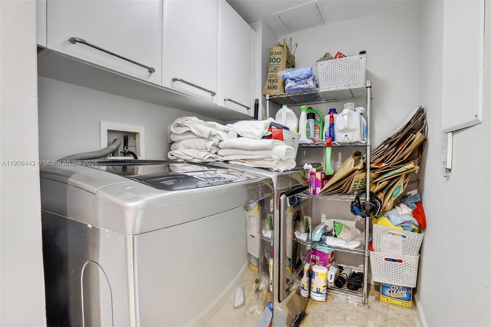 45 HENDRICKS CONDO - Residential