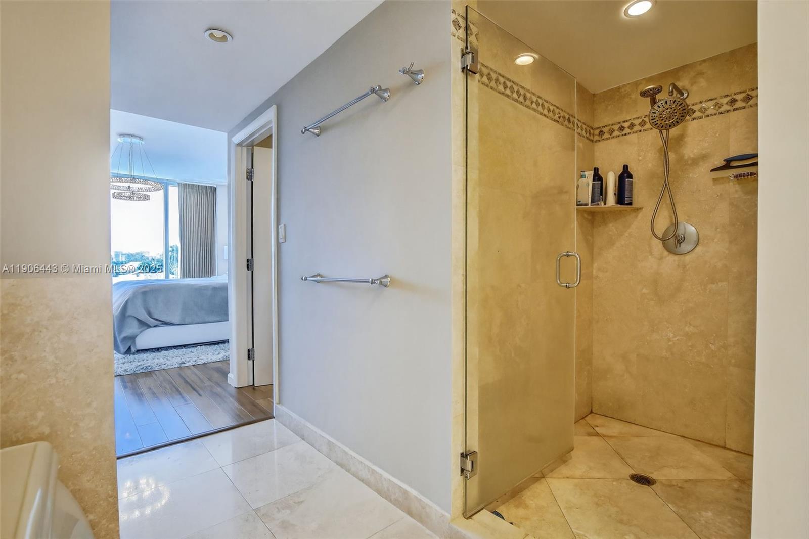 45 HENDRICKS CONDO - Residential