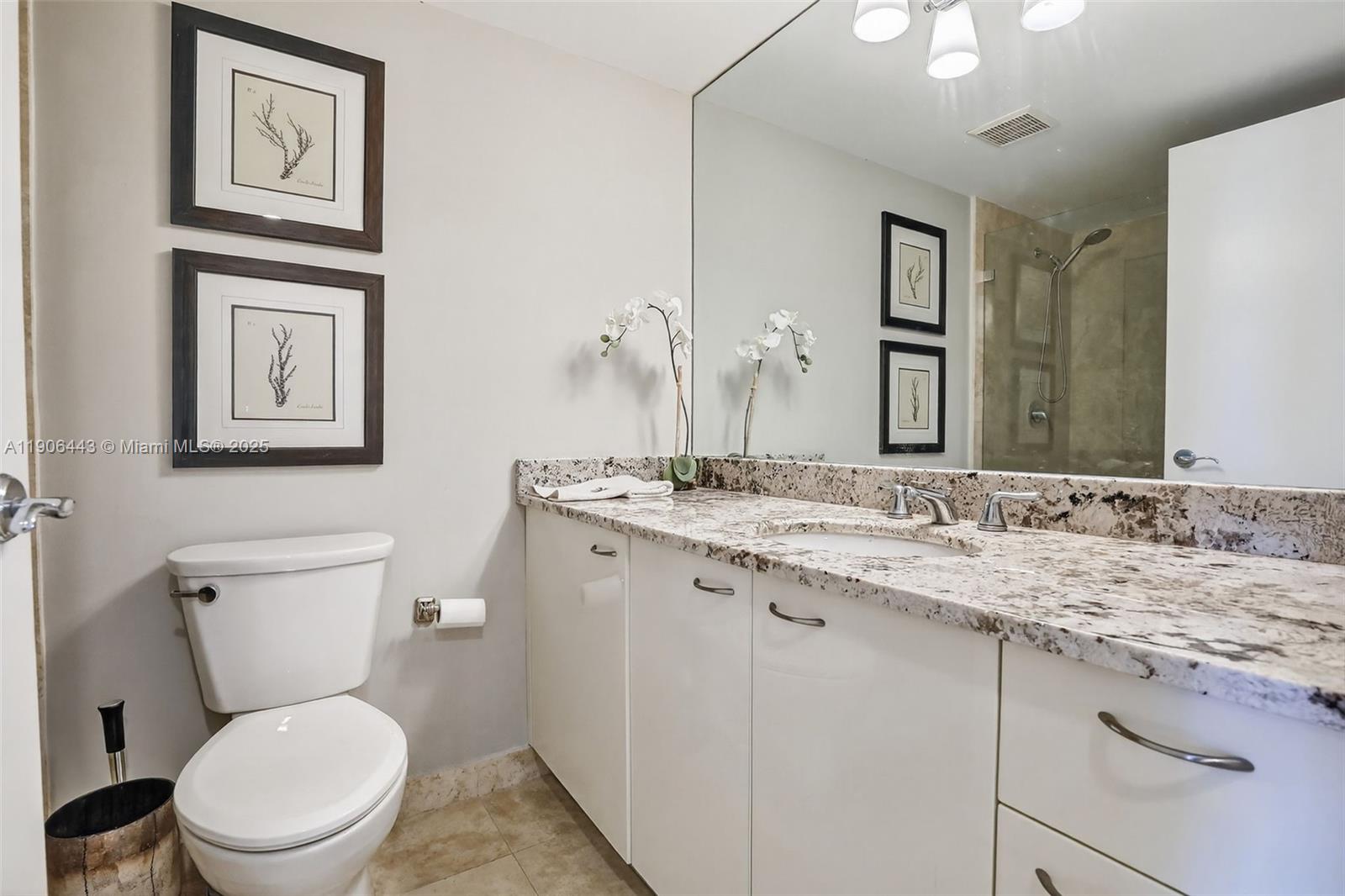 45 HENDRICKS CONDO - Residential