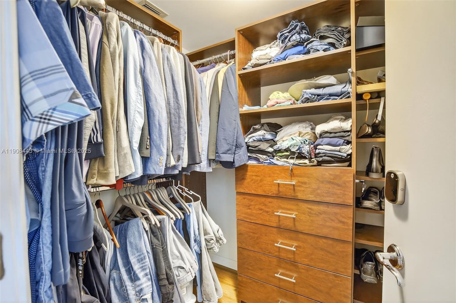 45 HENDRICKS CONDO - Residential