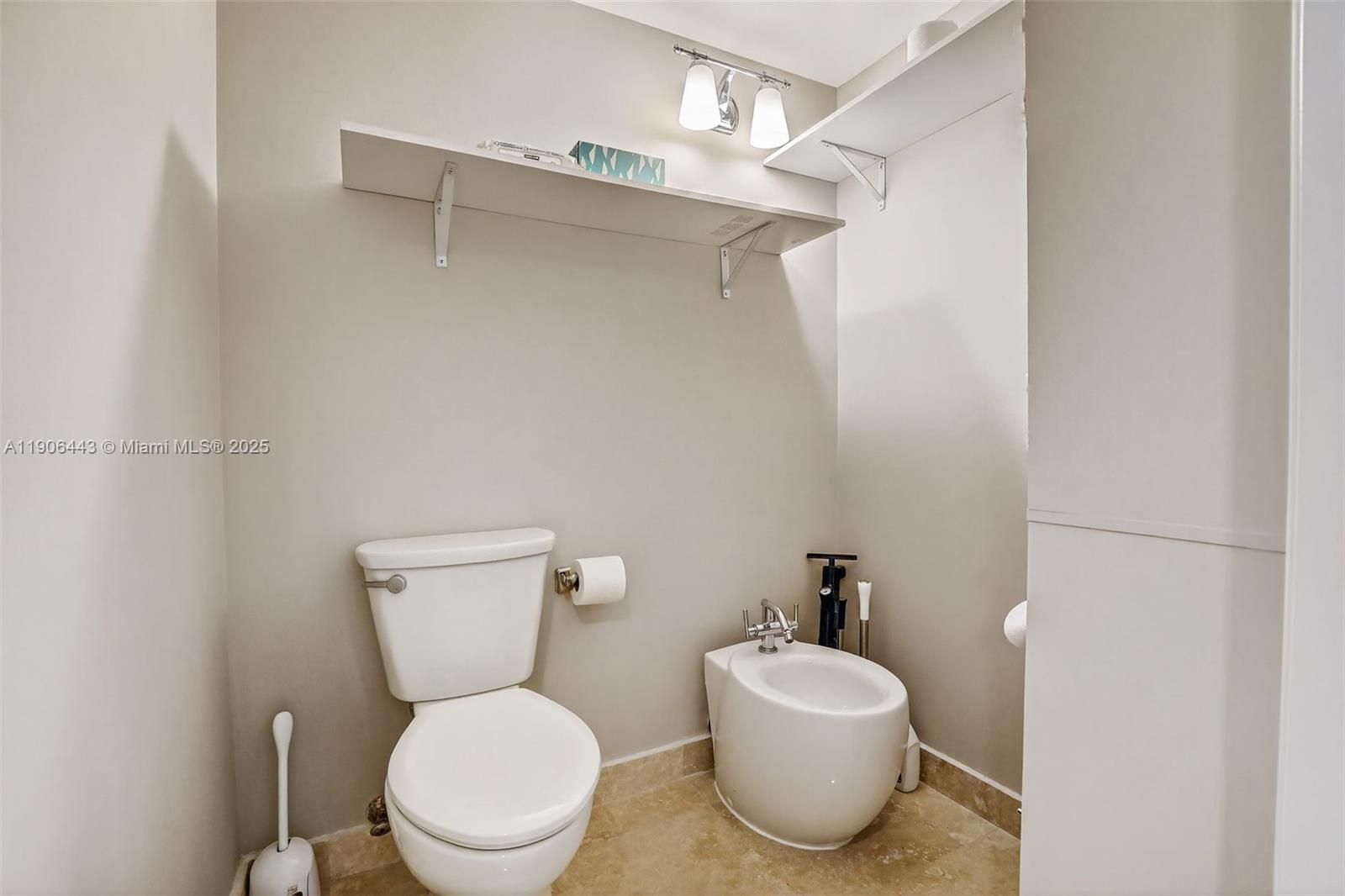 45 HENDRICKS CONDO - Residential