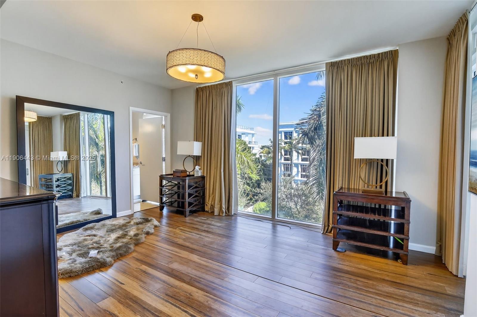 45 HENDRICKS CONDO - Residential