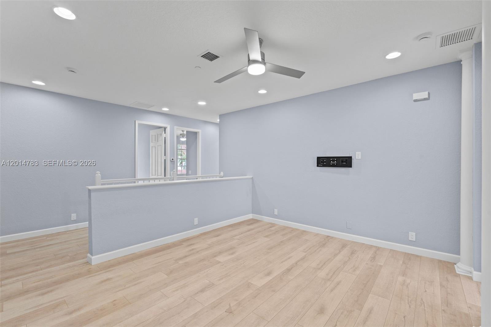 CARRIAGE POINTE TOWNHOMES - Residential