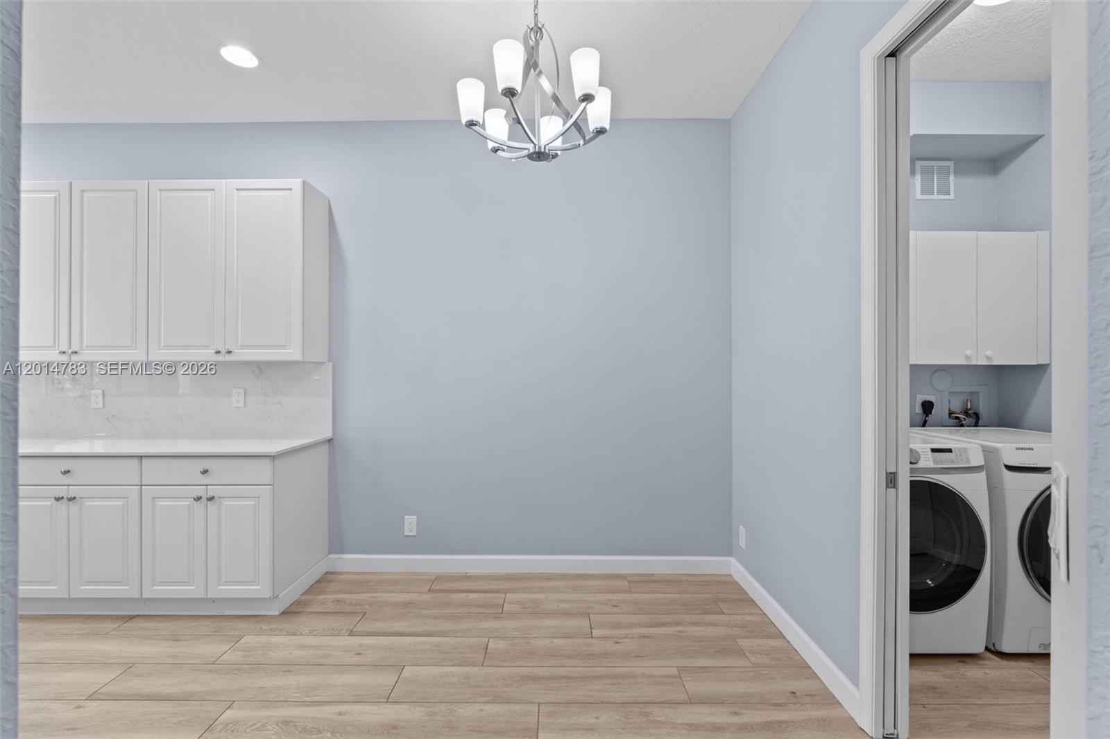 CARRIAGE POINTE TOWNHOMES - Residential