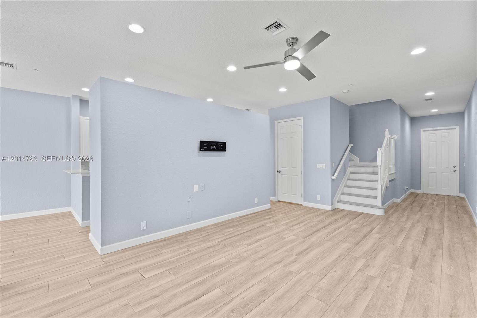 CARRIAGE POINTE TOWNHOMES - Residential