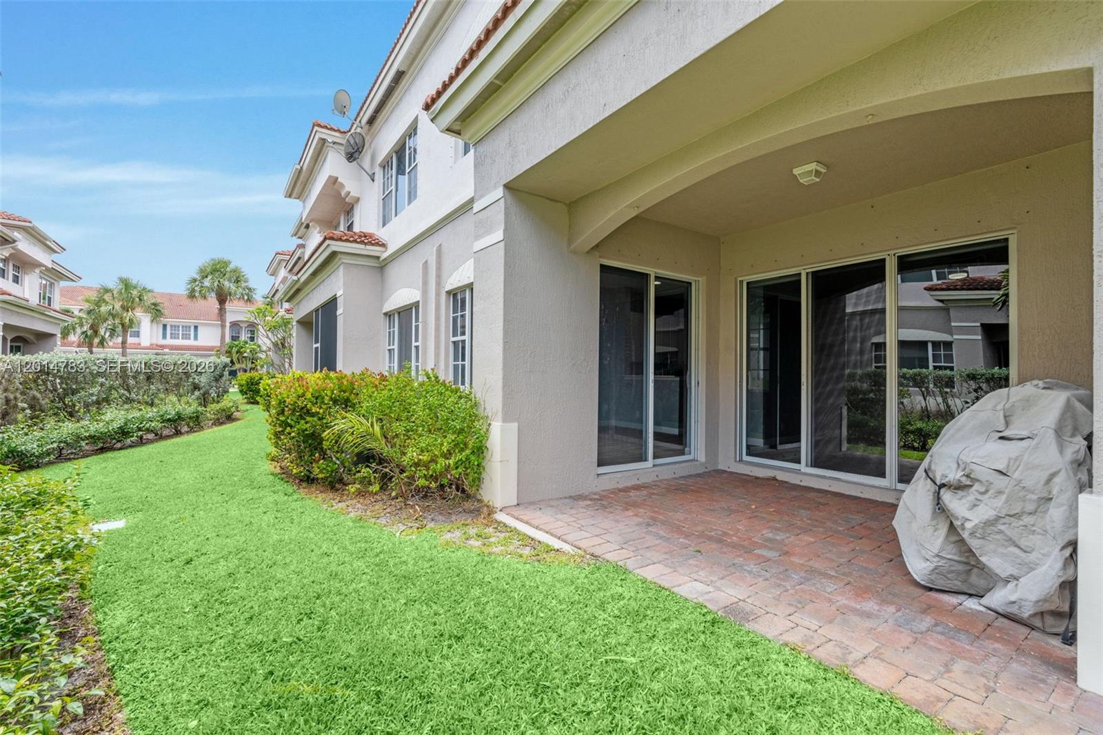 CARRIAGE POINTE TOWNHOMES - Residential