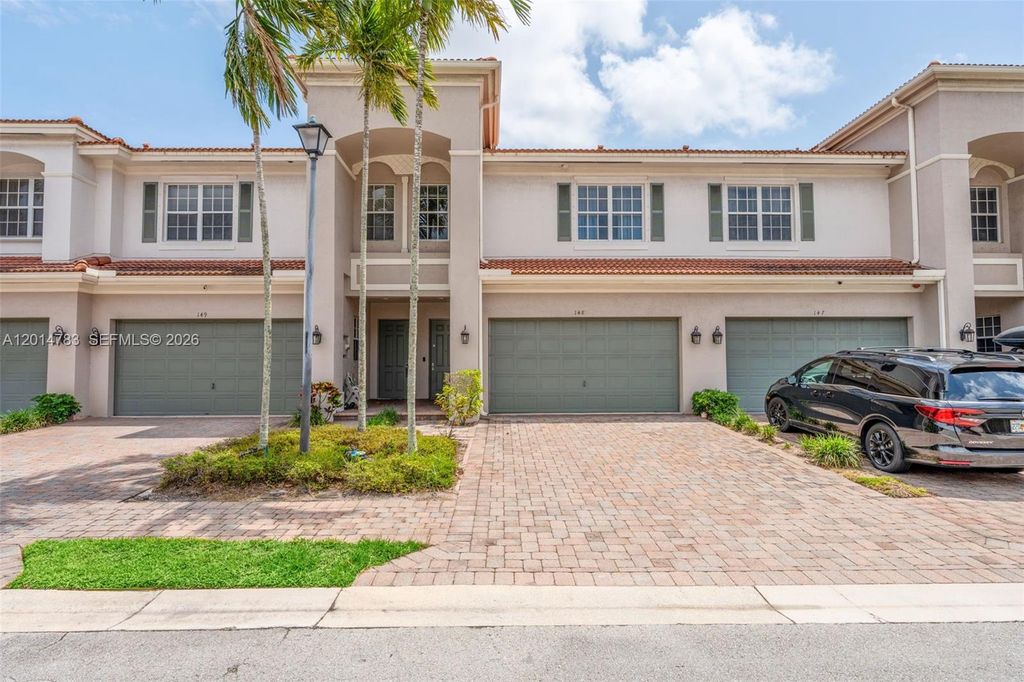 Photo of 148 Nottingham Pl, Boynton Beach, FL 33426 (MLS # A12014783)