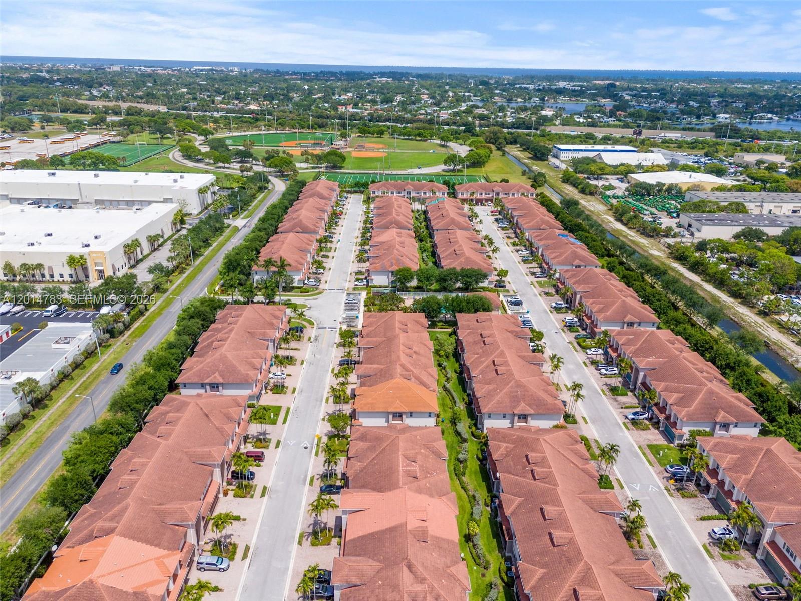 CARRIAGE POINTE TOWNHOMES - Residential