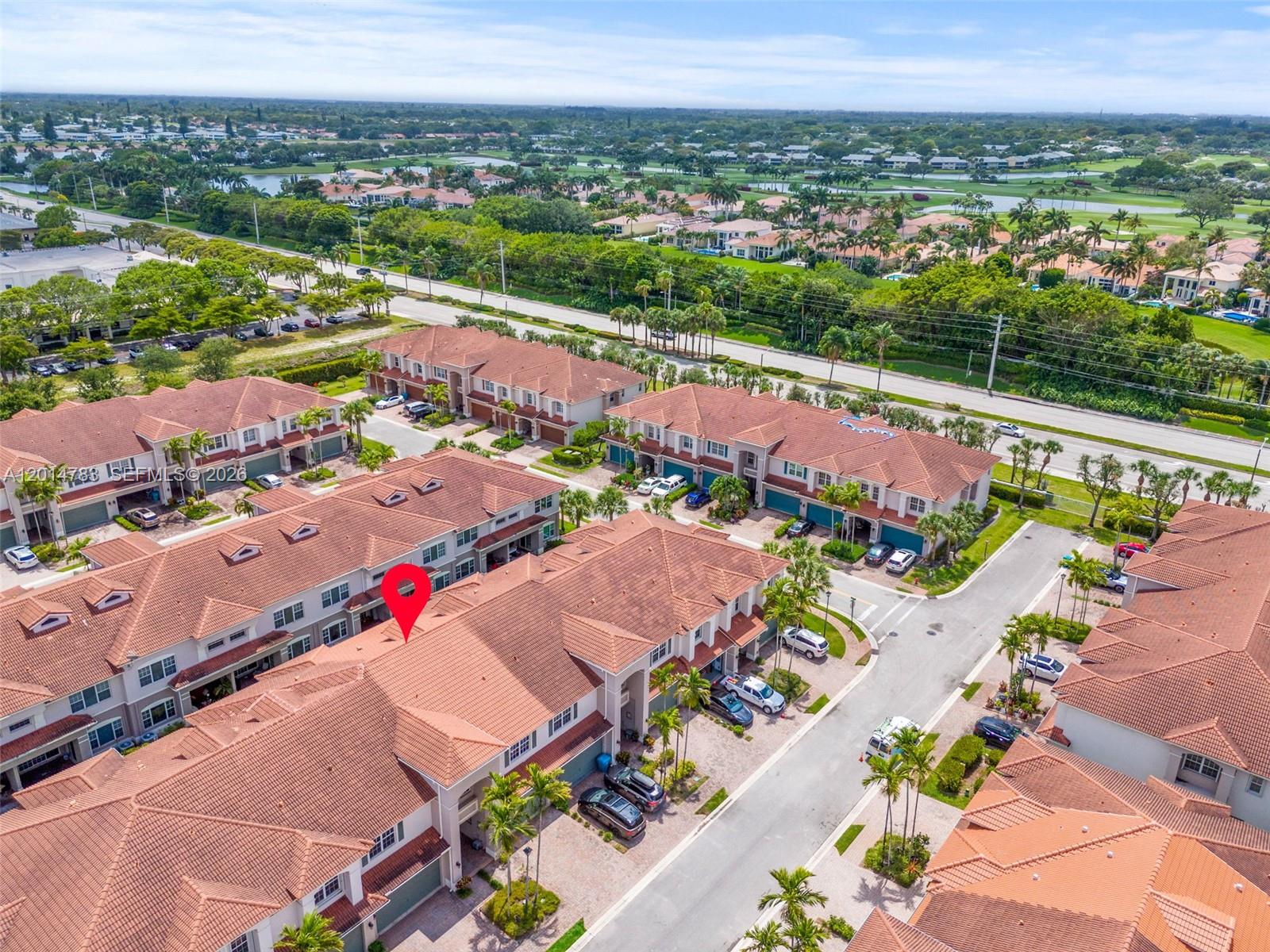 CARRIAGE POINTE TOWNHOMES - Residential
