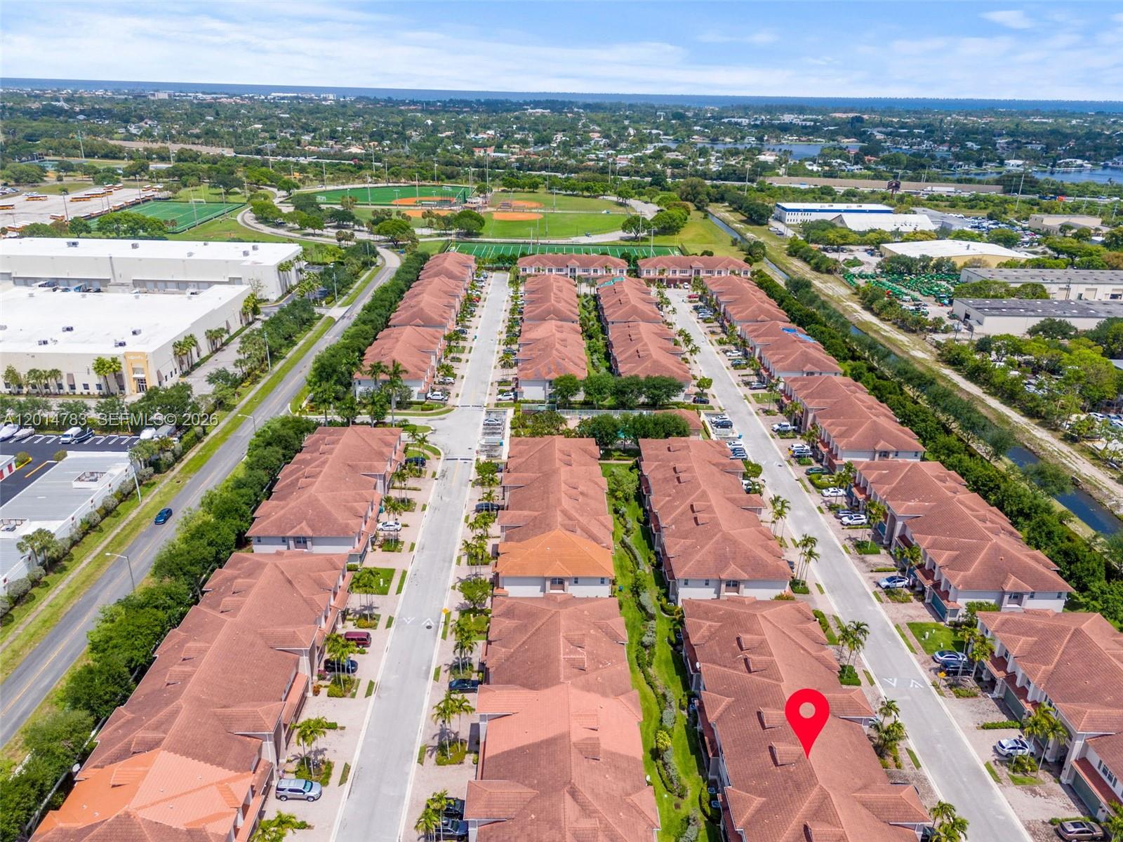CARRIAGE POINTE TOWNHOMES - Residential