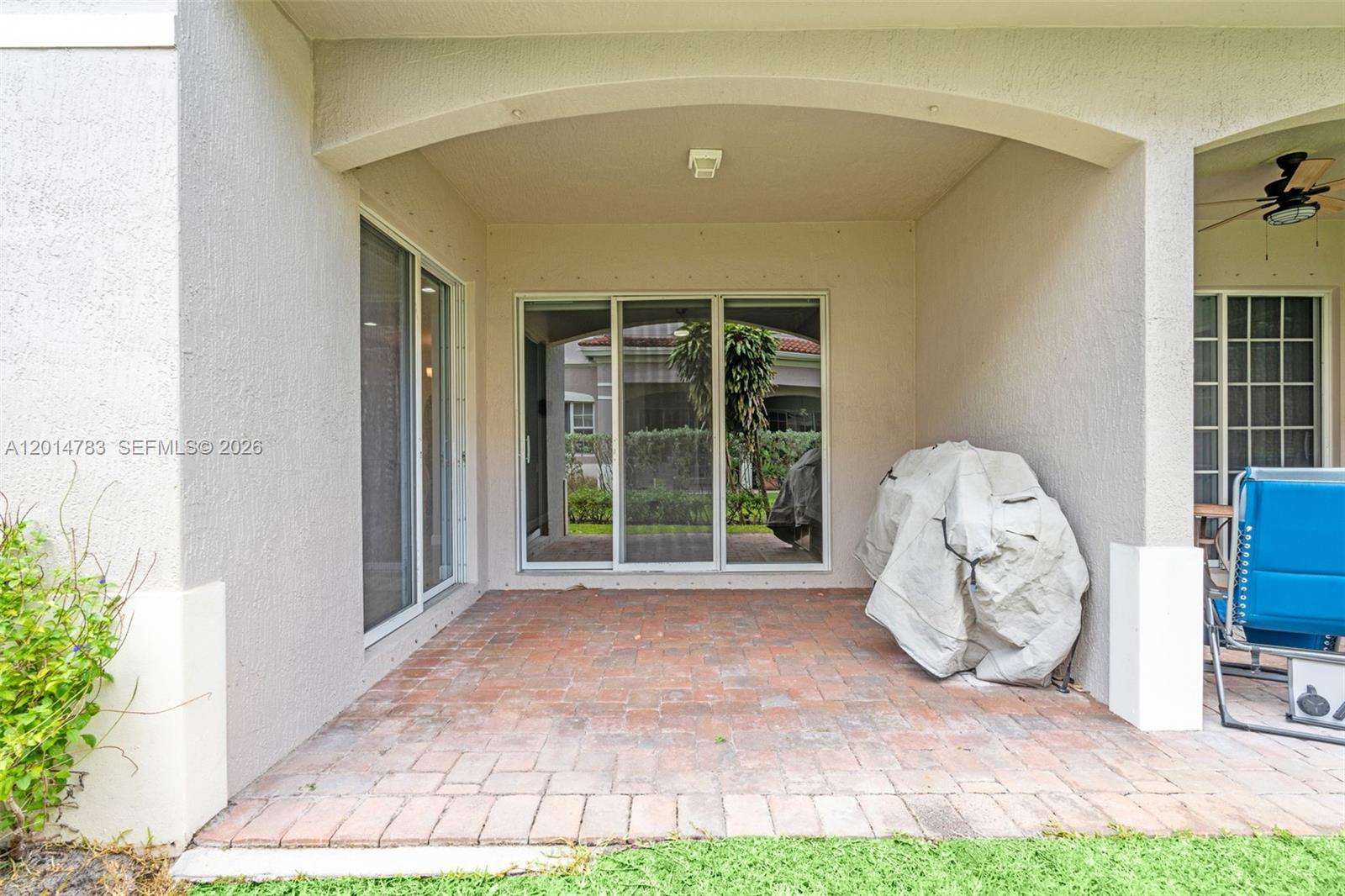 CARRIAGE POINTE TOWNHOMES - Residential