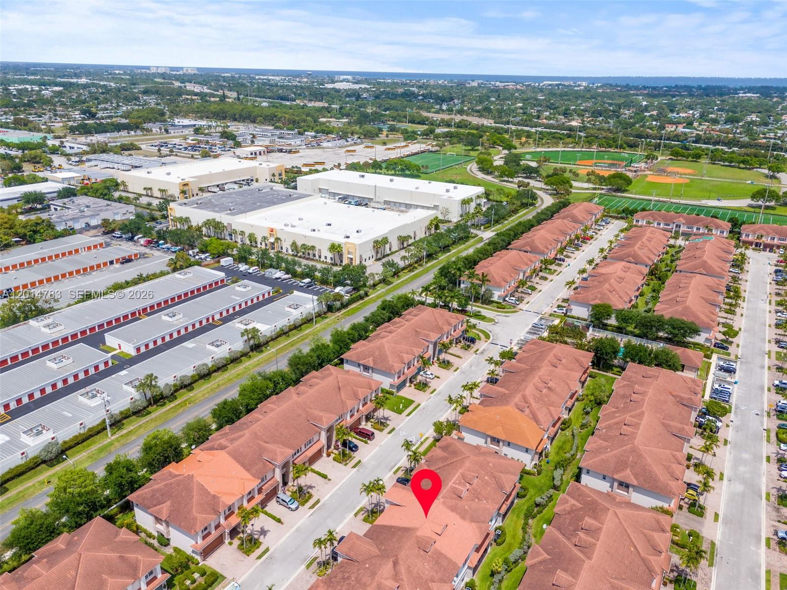 CARRIAGE POINTE TOWNHOMES - Residential