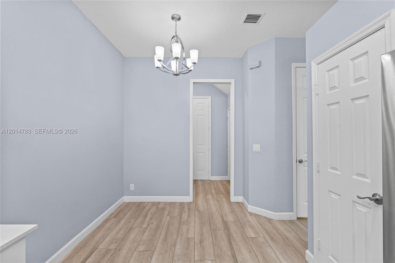 CARRIAGE POINTE TOWNHOMES - Residential