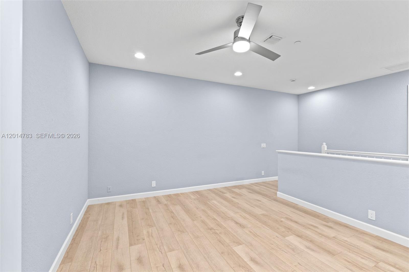 CARRIAGE POINTE TOWNHOMES - Residential