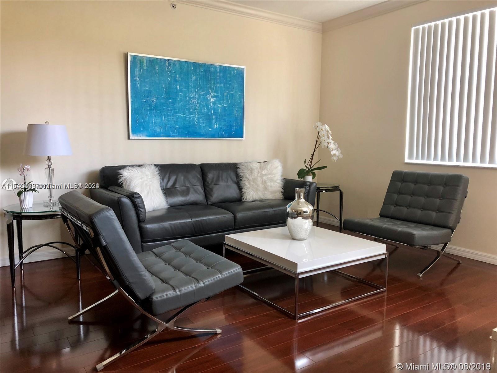 9172 Collins Ave 13