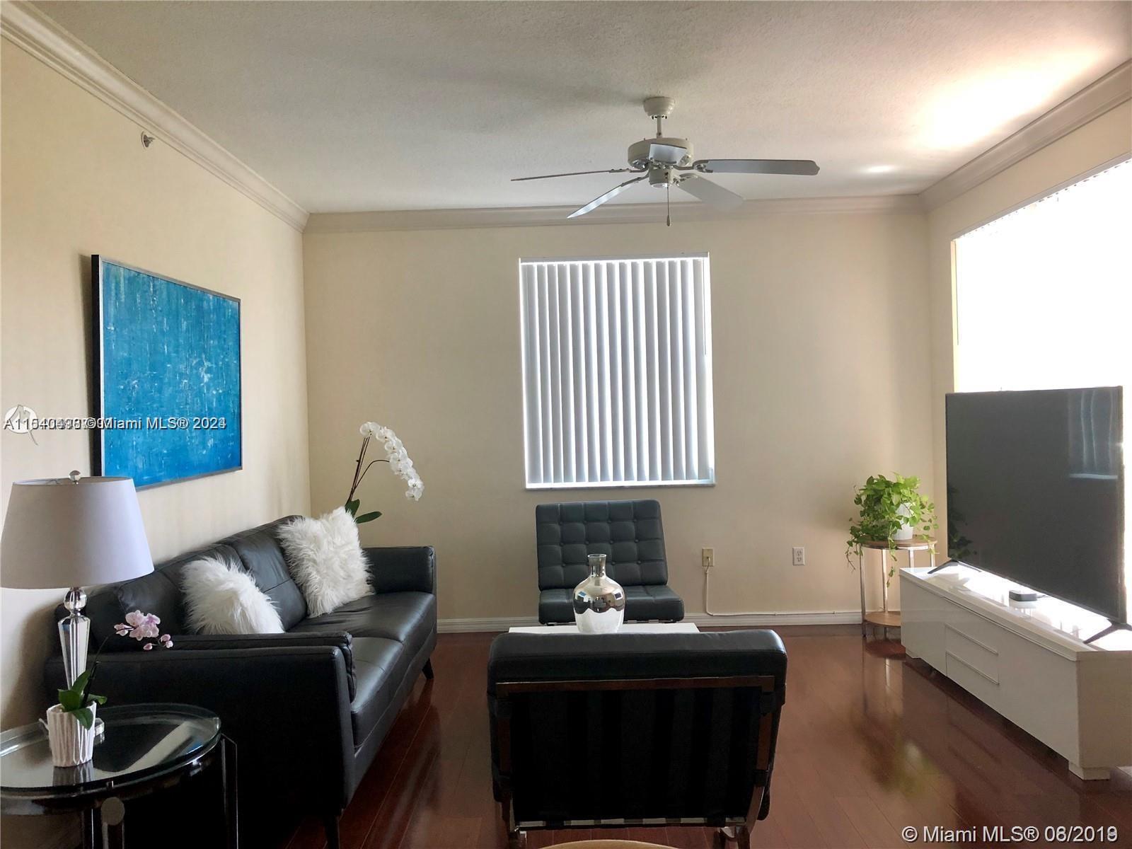 9172 Collins Ave 13