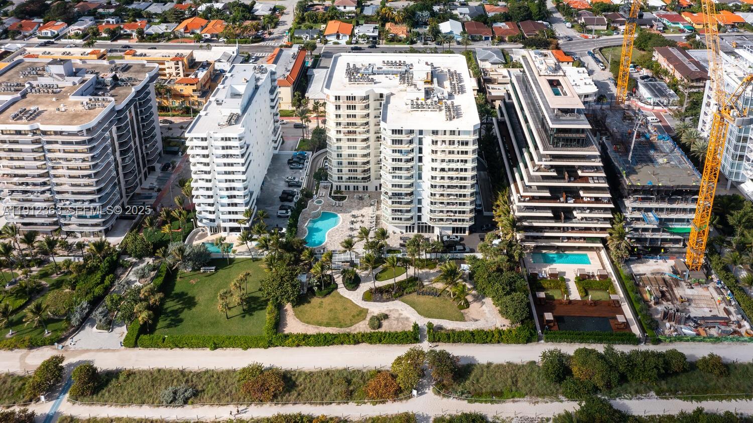 MIRAGE CONDO - Residential