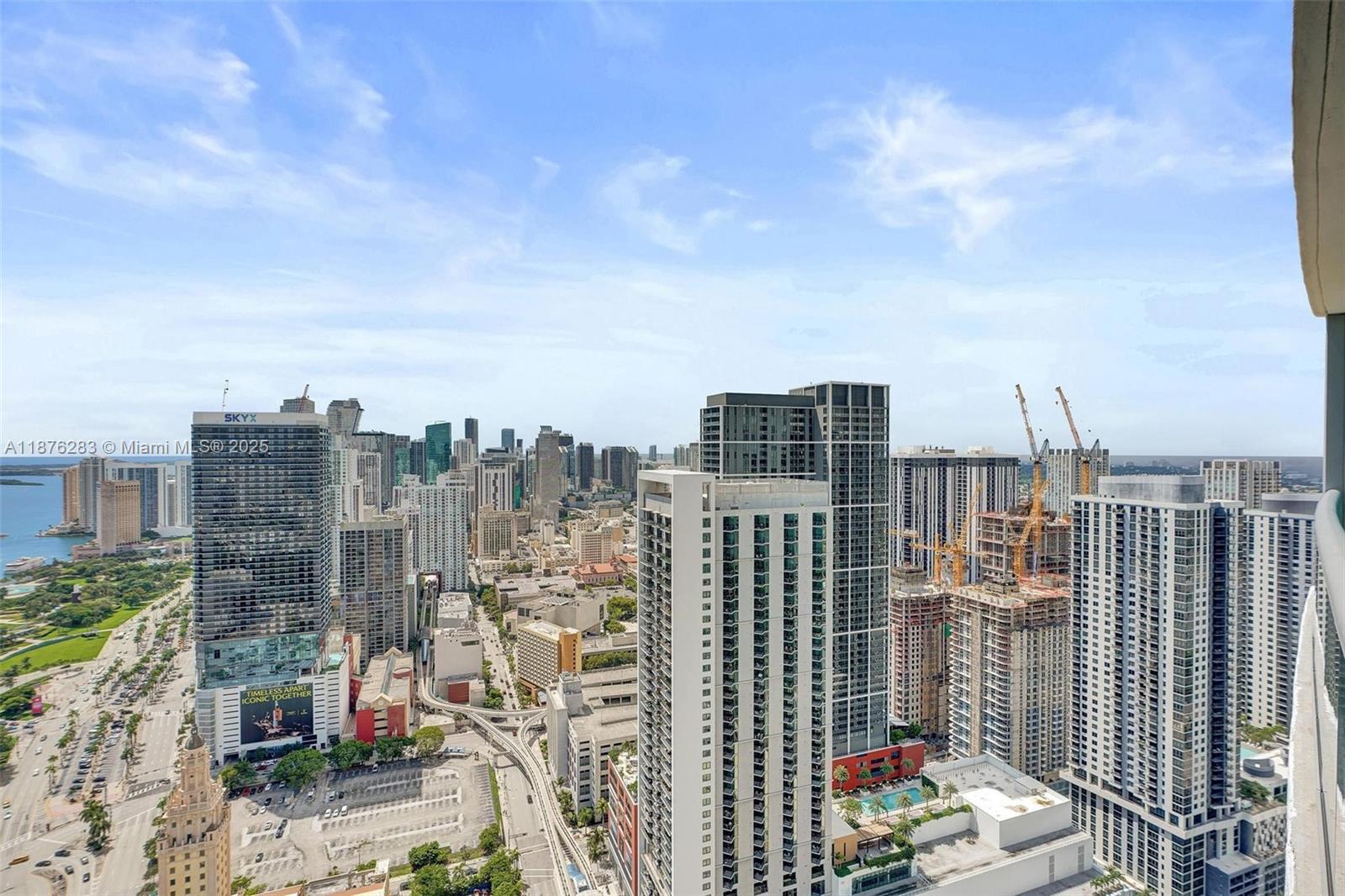 MARINABLUE CONDO - Residential