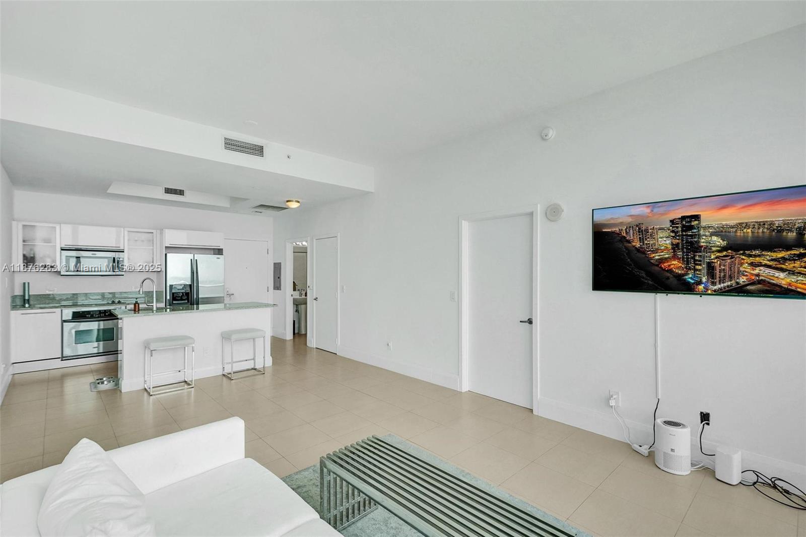 MARINABLUE CONDO - Residential