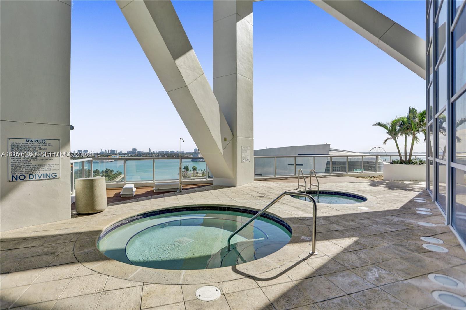 MARINABLUE CONDO - Residential