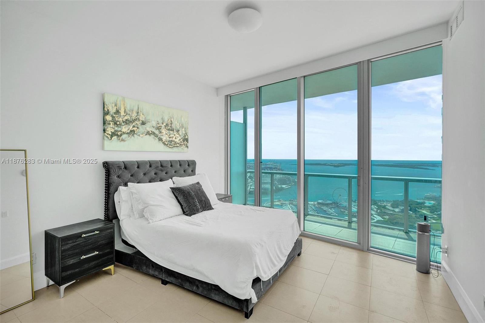 MARINABLUE CONDO - Residential
