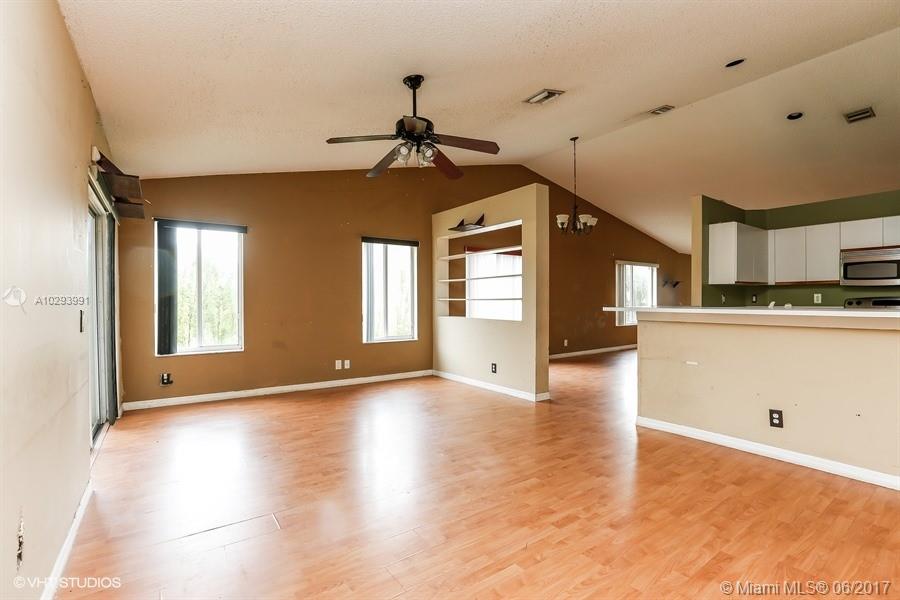 SECTOR 2-PARCELS 1 2 3 4 - Residential