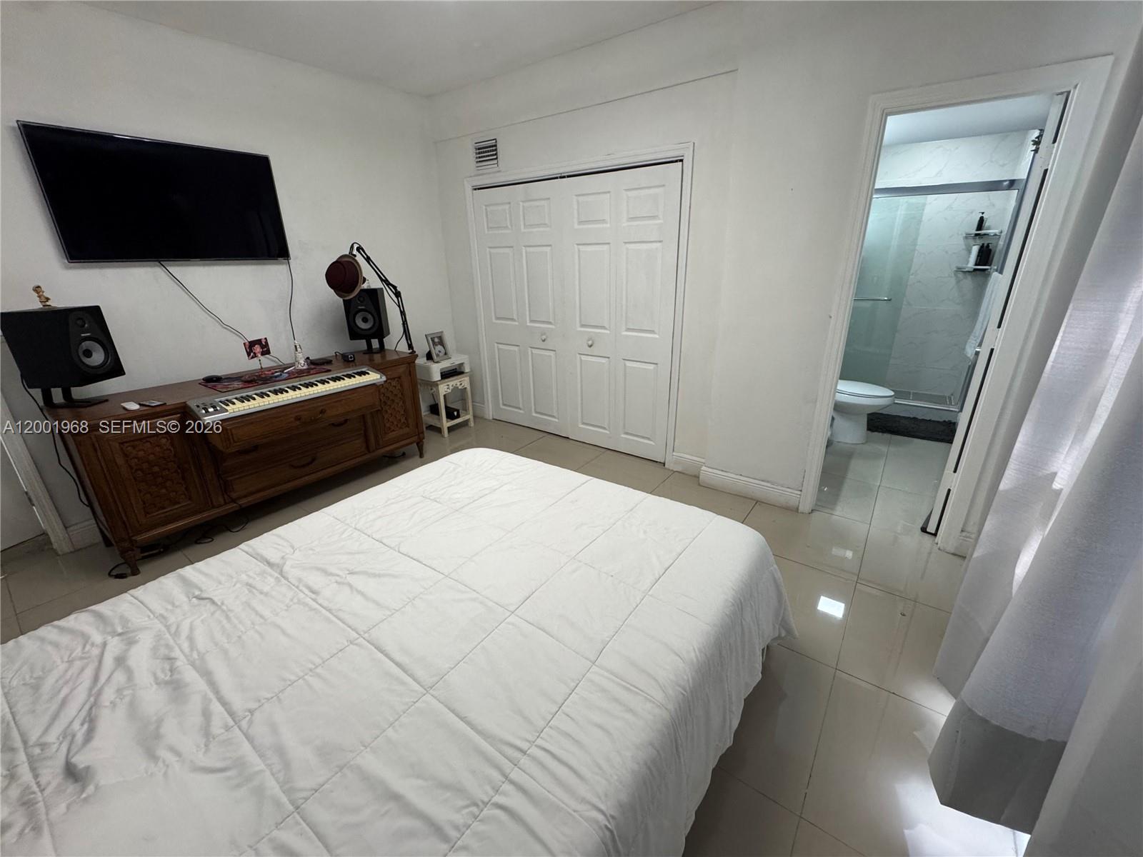 RIVERSIDE MANOR - Residential Lease