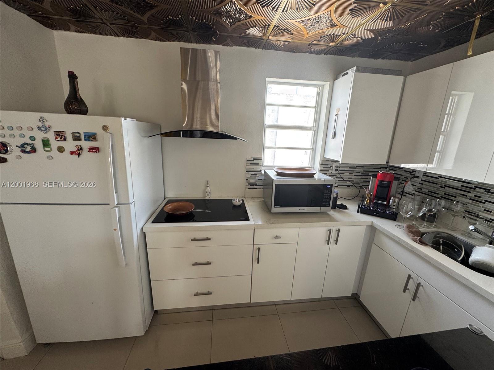 RIVERSIDE MANOR - Residential Lease