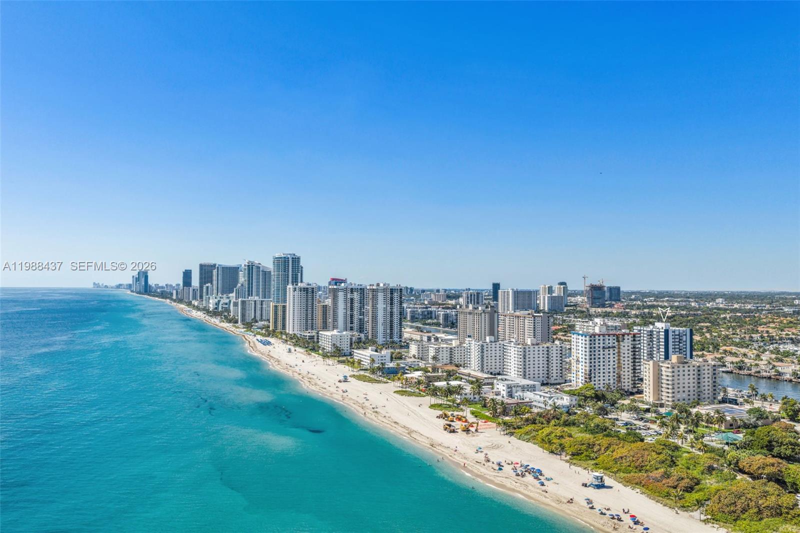 TRAFALGAR TOWERS CONDOMIN - Residential