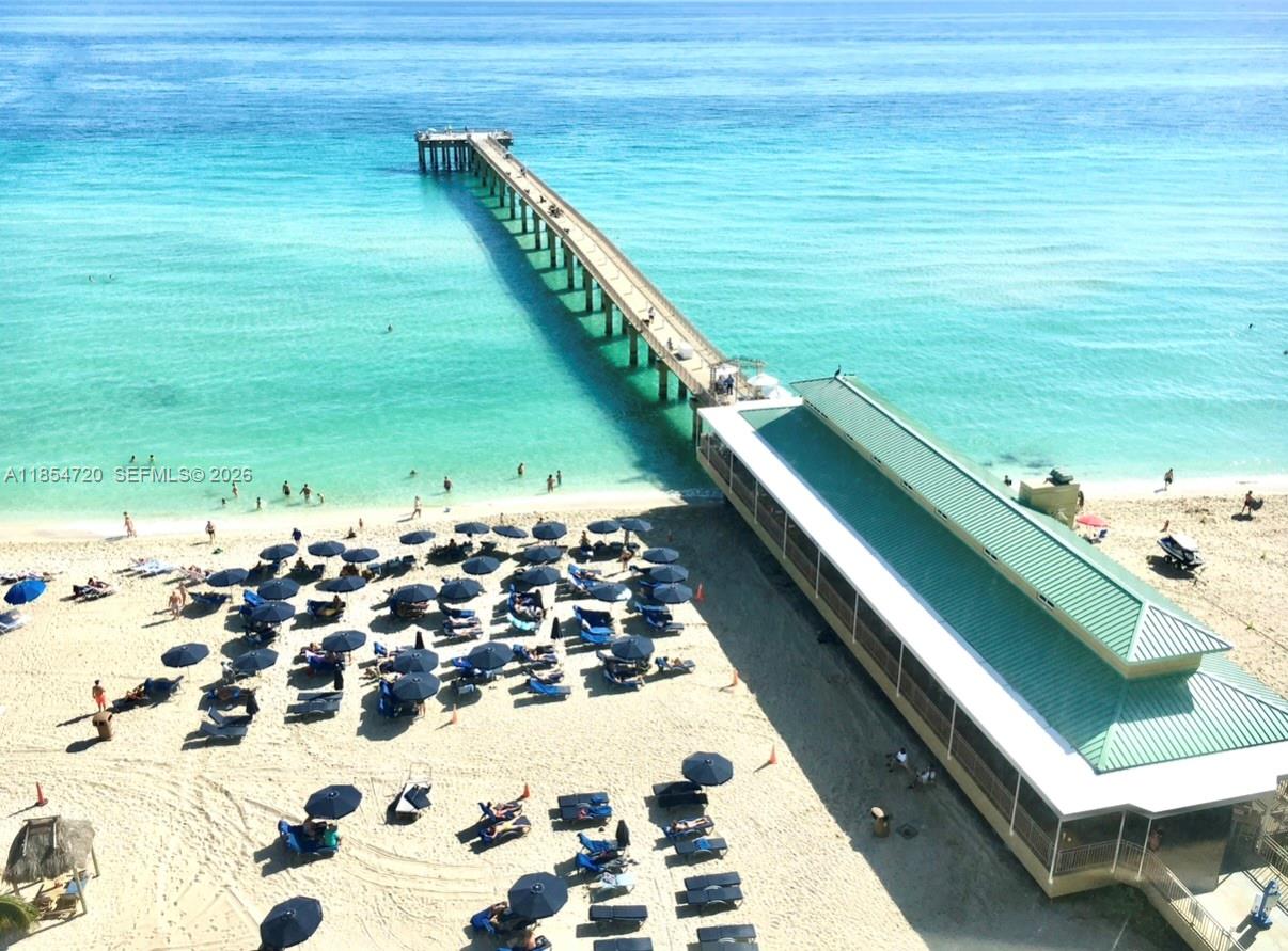 LA PERLA CONDO - Residential