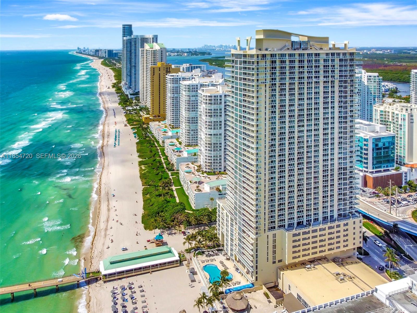 LA PERLA CONDO - Residential