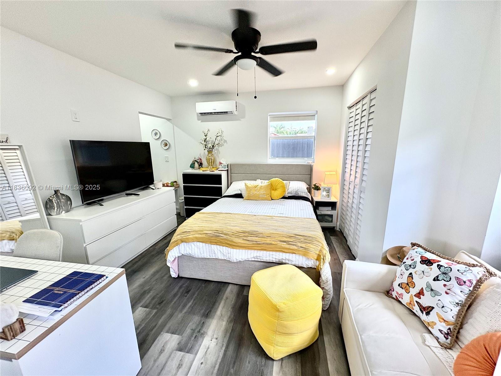 BIRD VILLAS SUB 2ND ADDN - Residential